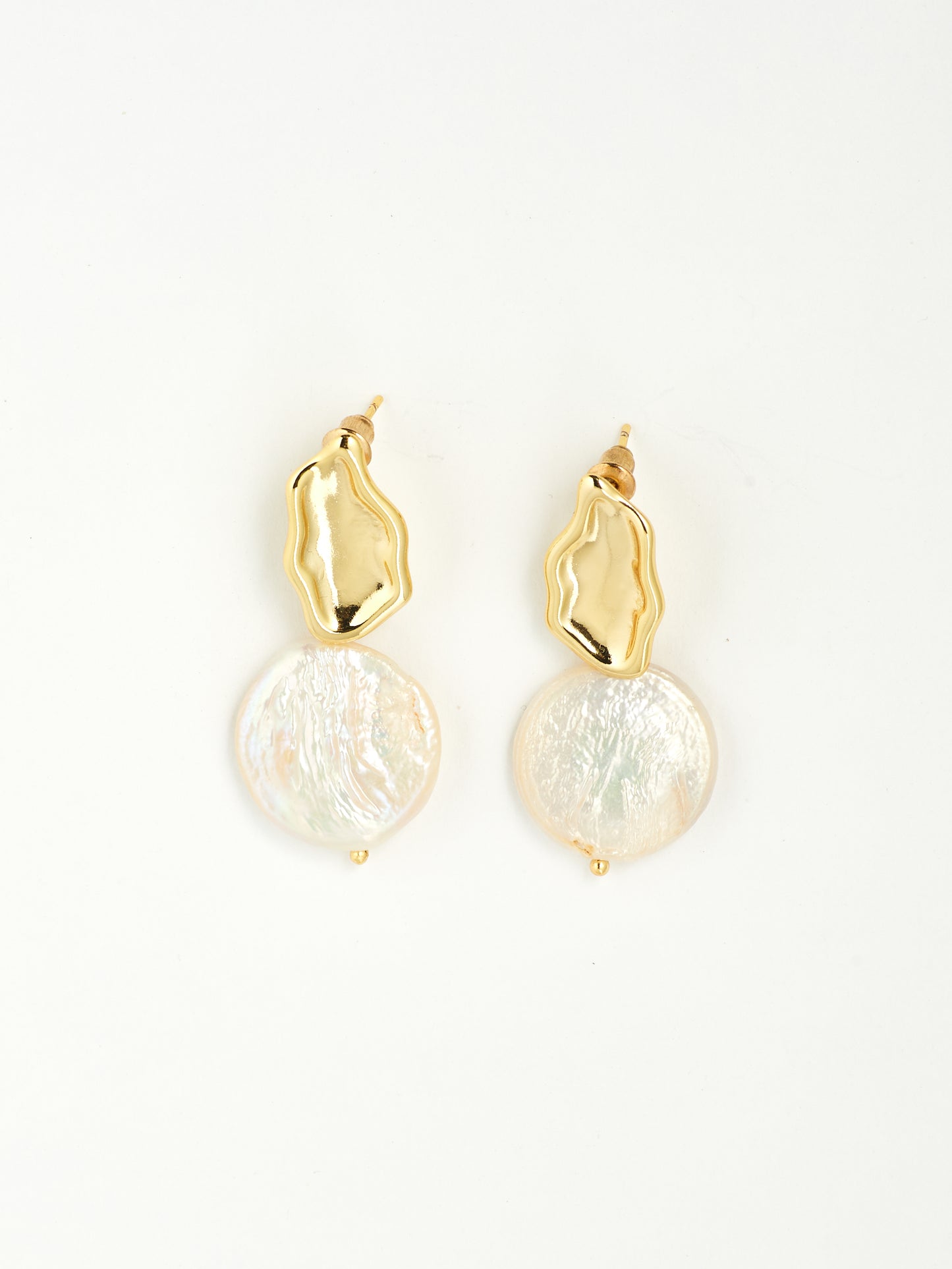 Emma Pearl Earrings
