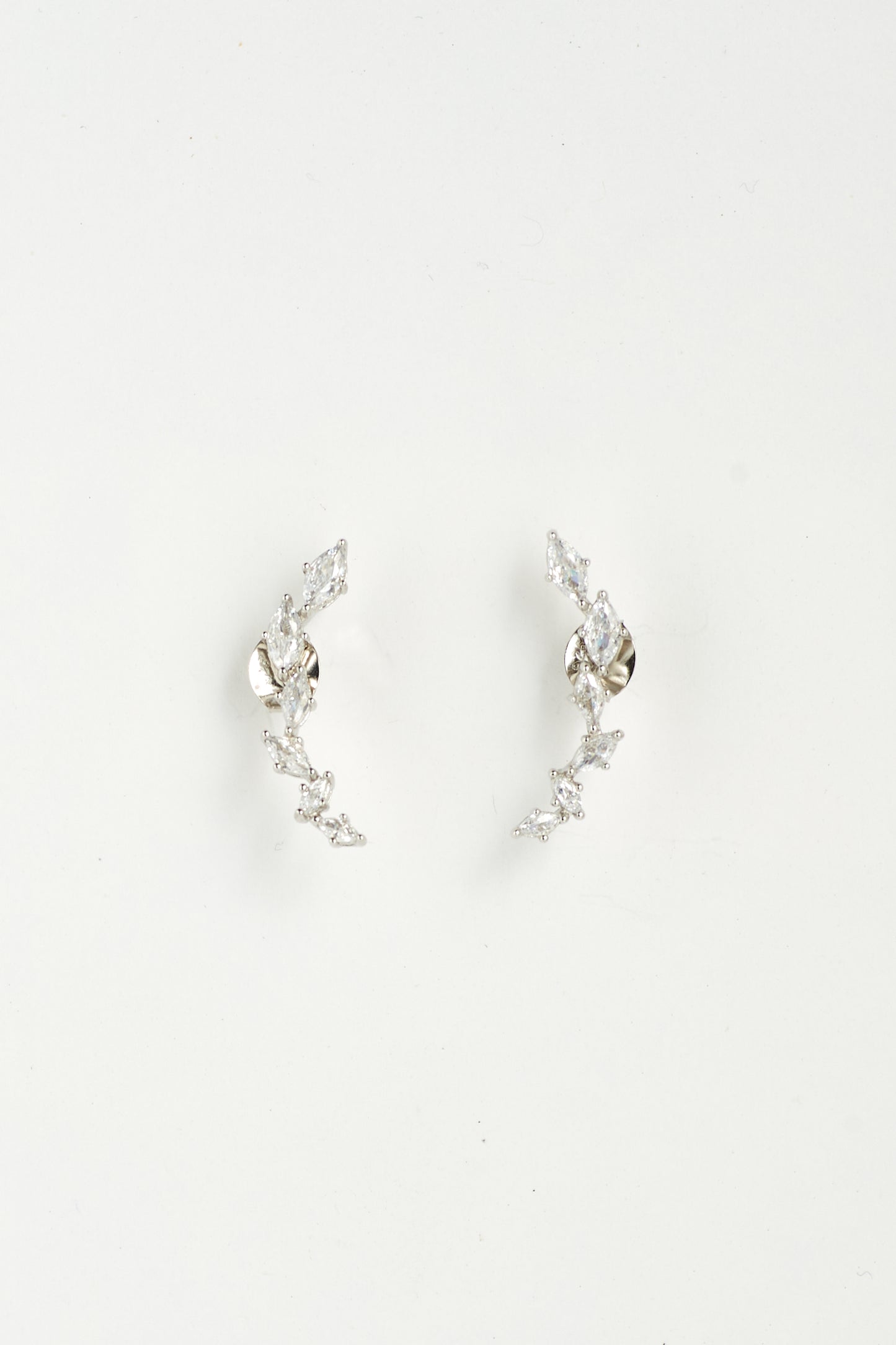 Hayes Crystal Ear Vine