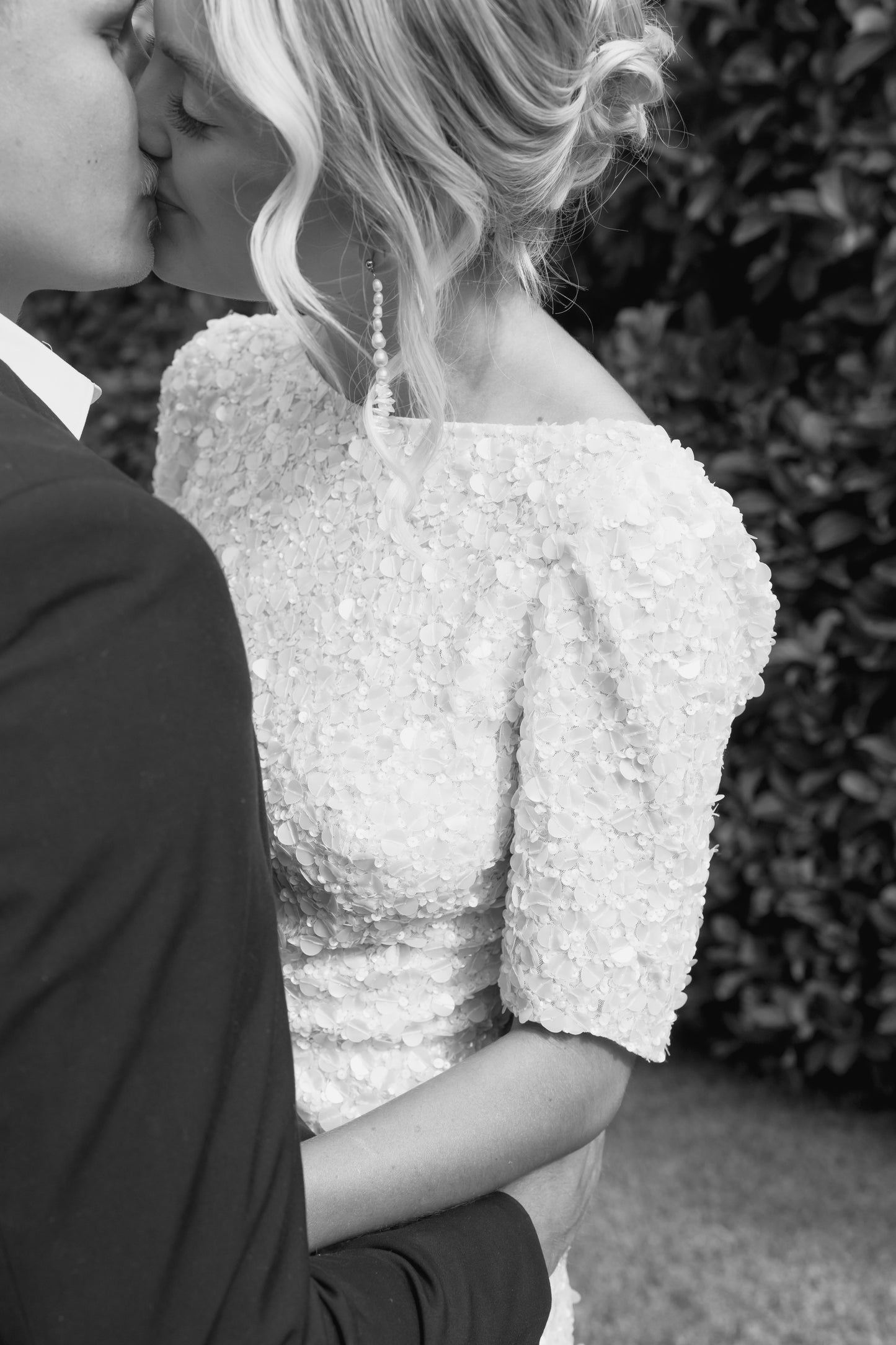 Mackenzie Orangic Pearl Strand Earrings