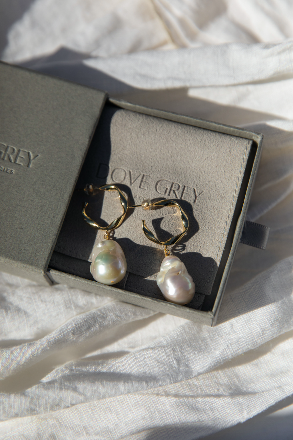 Imogen Baroque Pearl Earrings