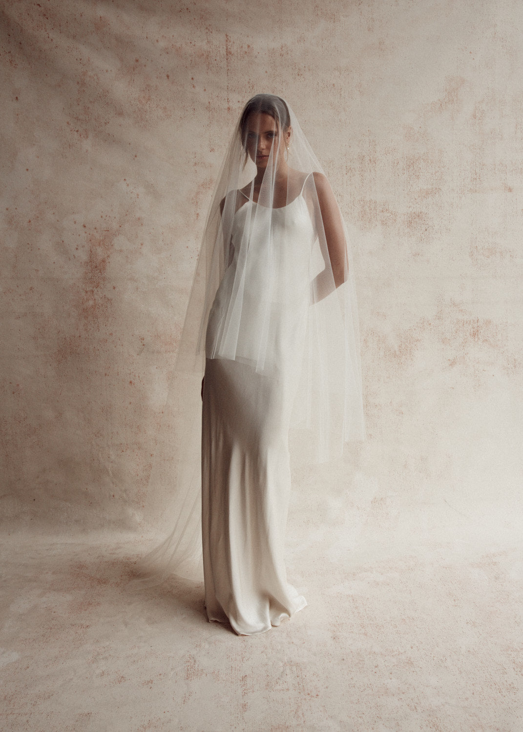 Harper Raw Edged Veil