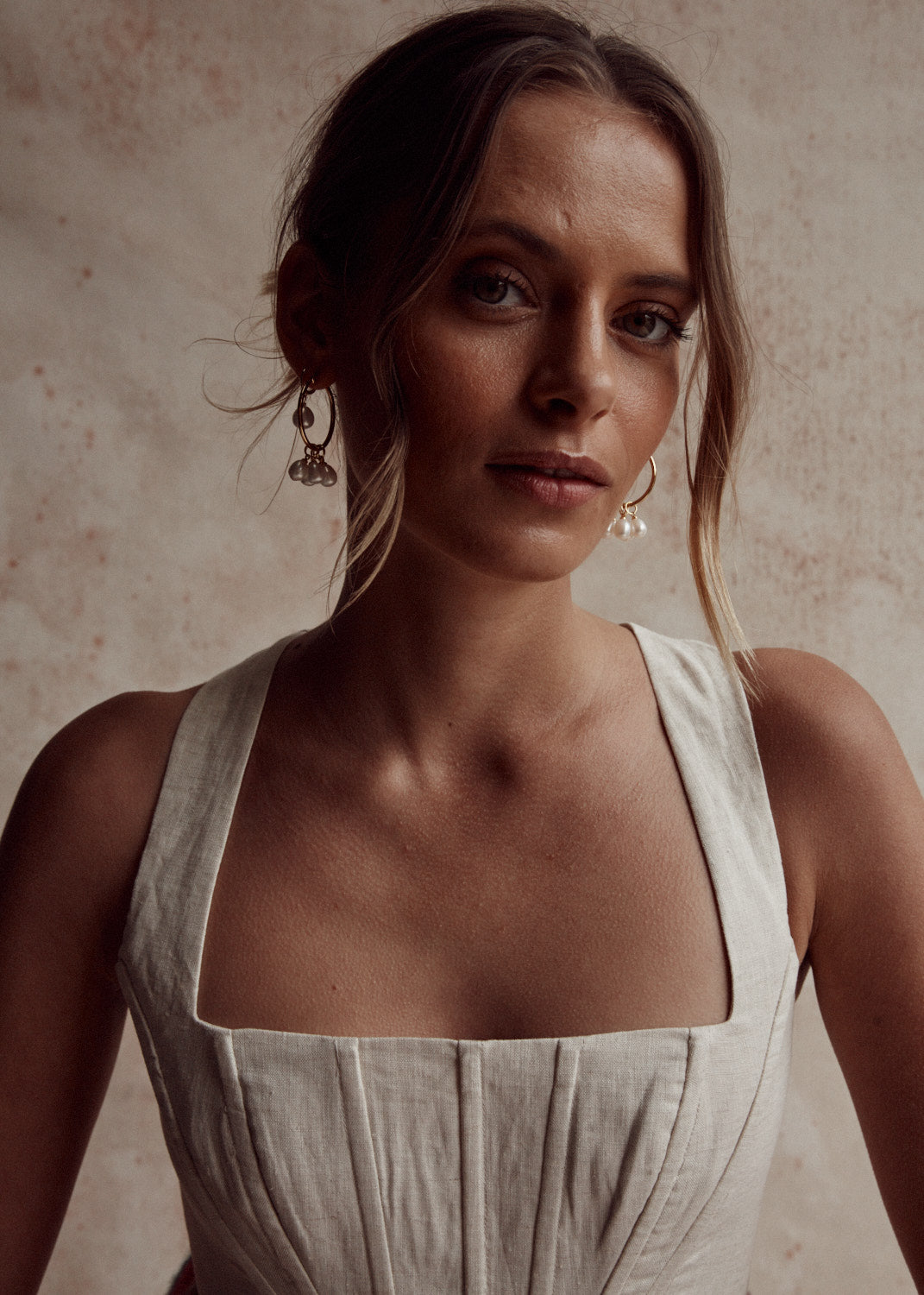 Indi Pearl Hoops