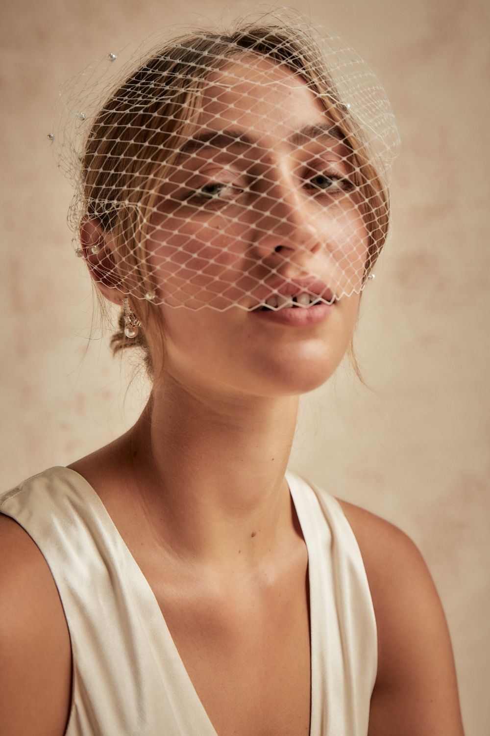 Phoebe Birdcage Veil