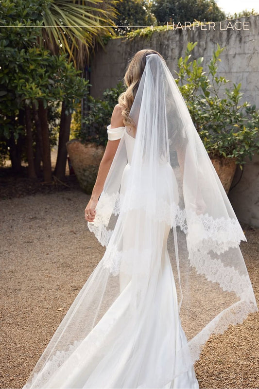 Harper Lace Trimmed Veil