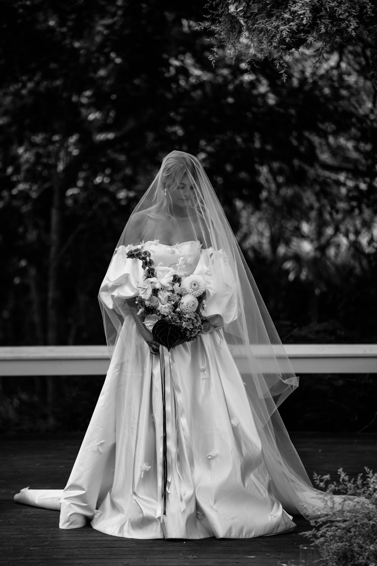 Harper Raw Edged Veil