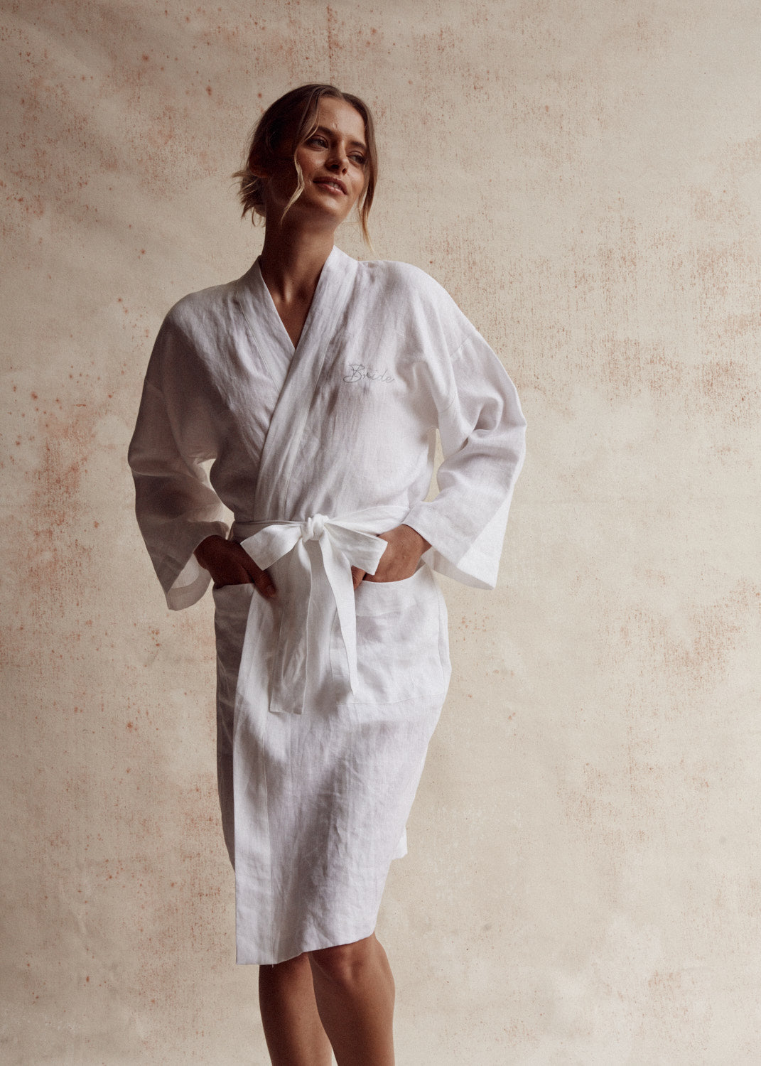 Addison French Linen Robe in Ivory