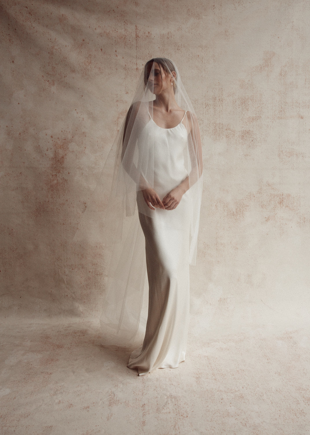 Harper Raw Edged Veil