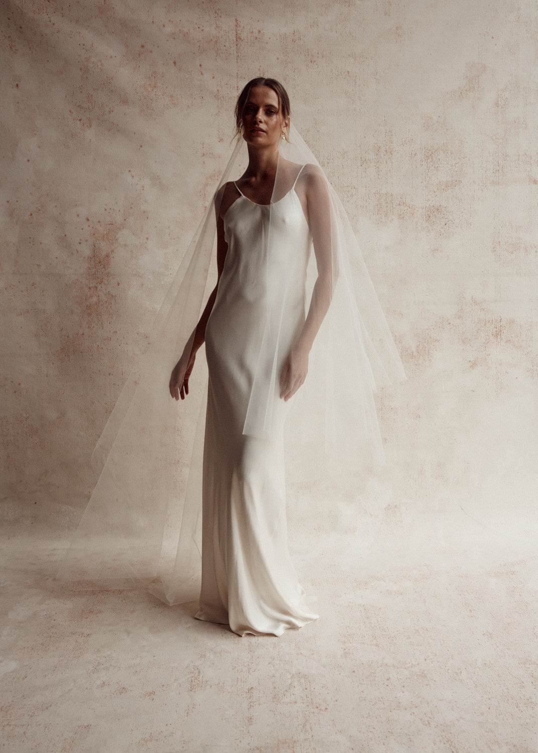 Harper Raw Edged Veil